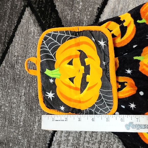 VINTAGE HANDMADE HANGING HALLOWEEN POT HOLDER DOUBLE KITCHEN TOWEL - Picture 7 of 10